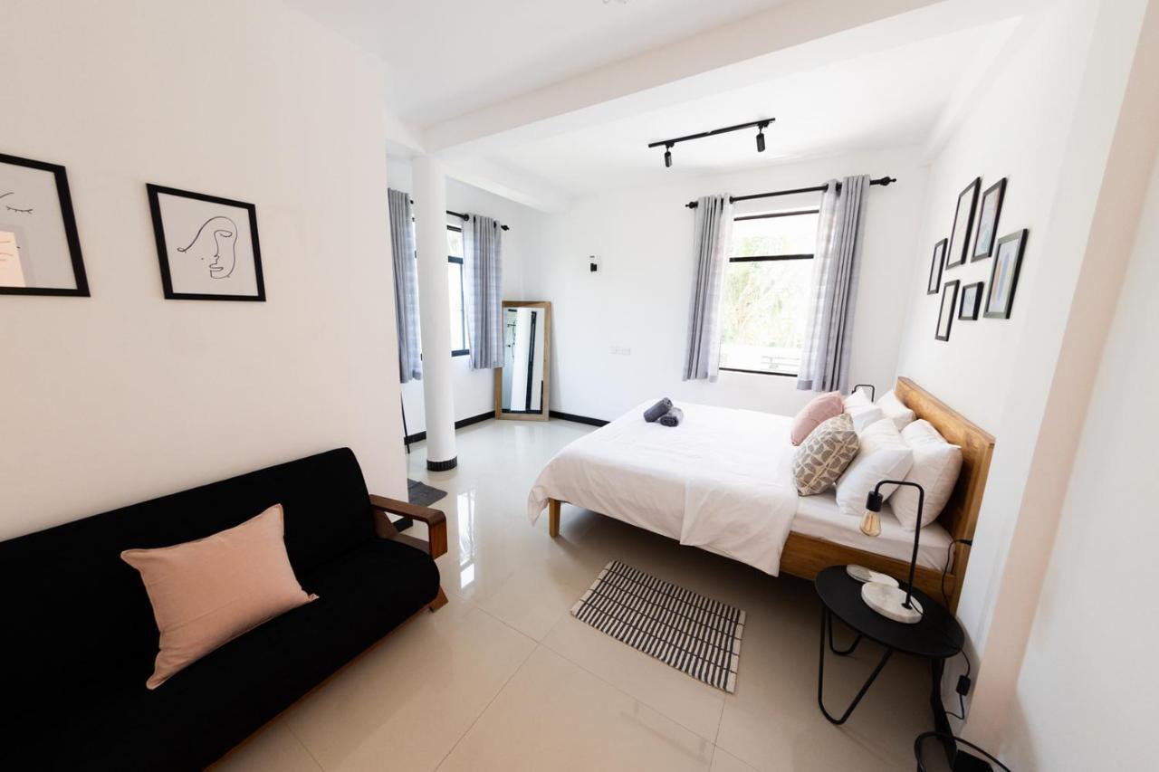 Spindrift Hostel Madiha (Adults Only) Matara Ngoại thất bức ảnh