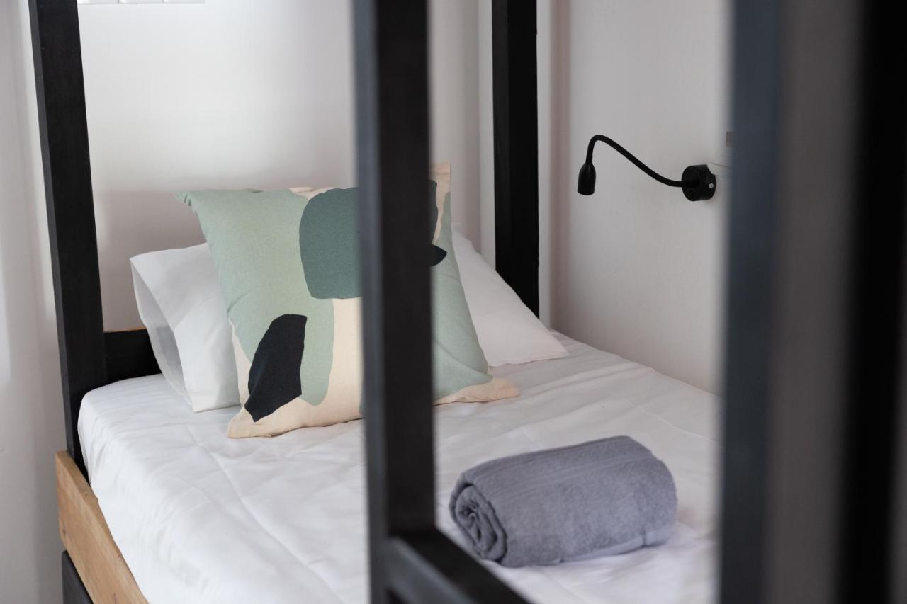 Spindrift Hostel Madiha (Adults Only) Matara Ngoại thất bức ảnh